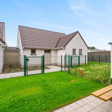 Apartment Cosy Living W Parking, Athletic Field, Playground, Bike Storage *