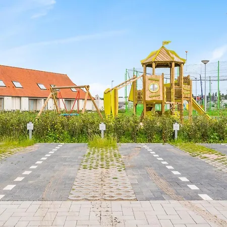 Cosy Living W Parking, Athletic Field, Playground, Bike Storage *