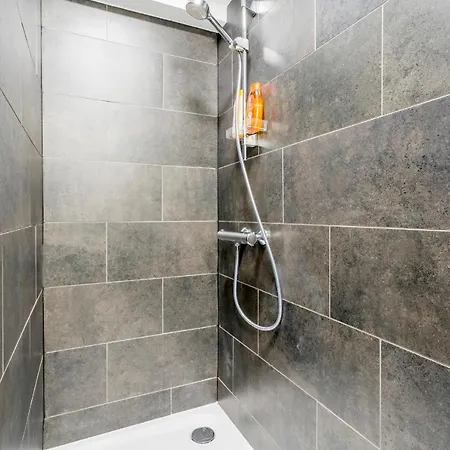 Cosy Living W Parking, Athletic Field, Playground, Bike Storage كوكسيجدي