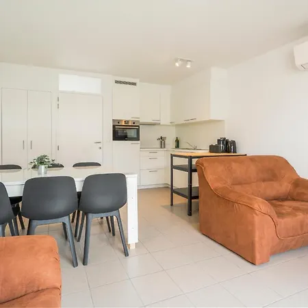 Cosy Living W Parking, Athletic Field, Playground, Bike Storage *