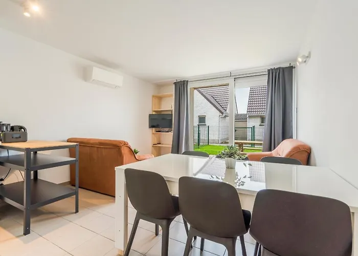 Cosy Living W Parking, Athletic Field, Playground, Bike Storage Apartment