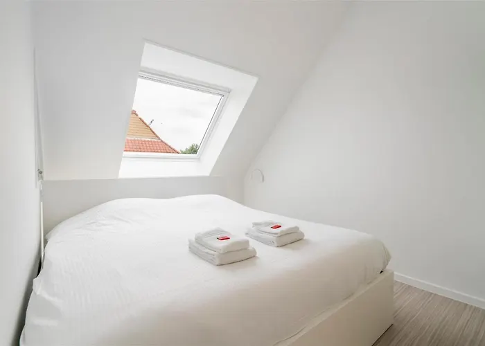 Apartment Cosy Living W Parking, Athletic Field, Playground, Bike Storage Koksijde